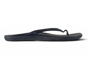 Olukai Ho'opio Flip Flops Womens Size 10