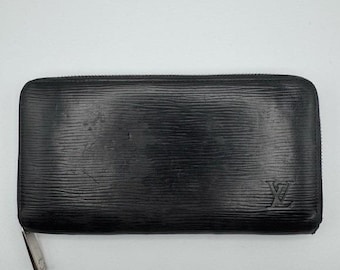 Louis Vuitton BlackVintage Epi Zippy Wallet with Silver Hardware