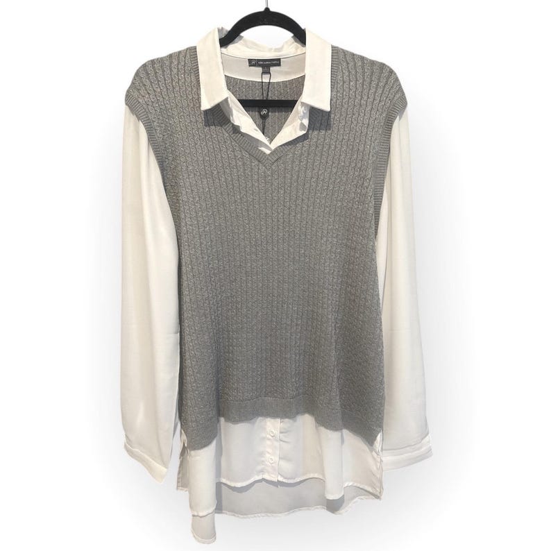 NWT Adrianna Papell Womens Gray Knit Sweater Vest White Button Down image 2