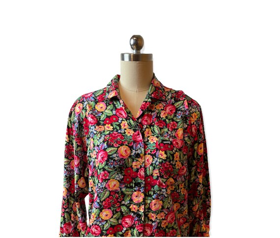 Vintage GUESS Floral Button Up Shirt - image 2