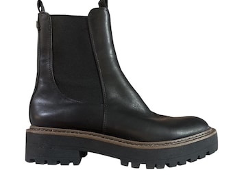 Sam Edelman Lug Sole Boots Womens Size 8