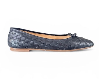 Bernardo Woven Leather Ballet Flats Size 6.5