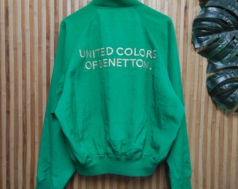 Benetton green jacket shop
