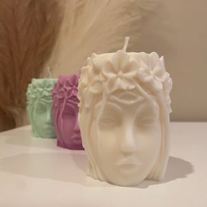 Garland Goddess Head Candle