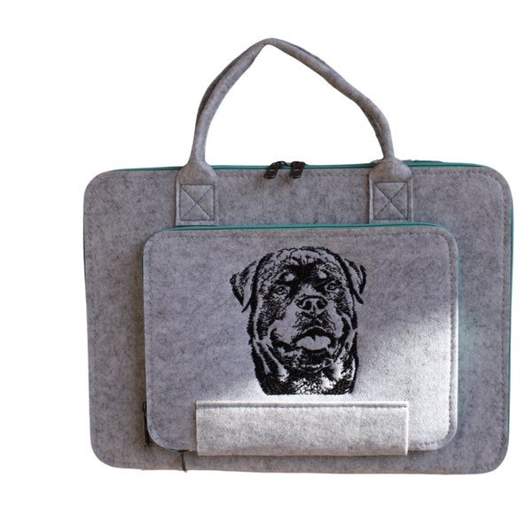 Laptoptasche / Tablet Tasche aus Filz, bestickt mit Rottweiler Rotti Motiv, personalisierbar