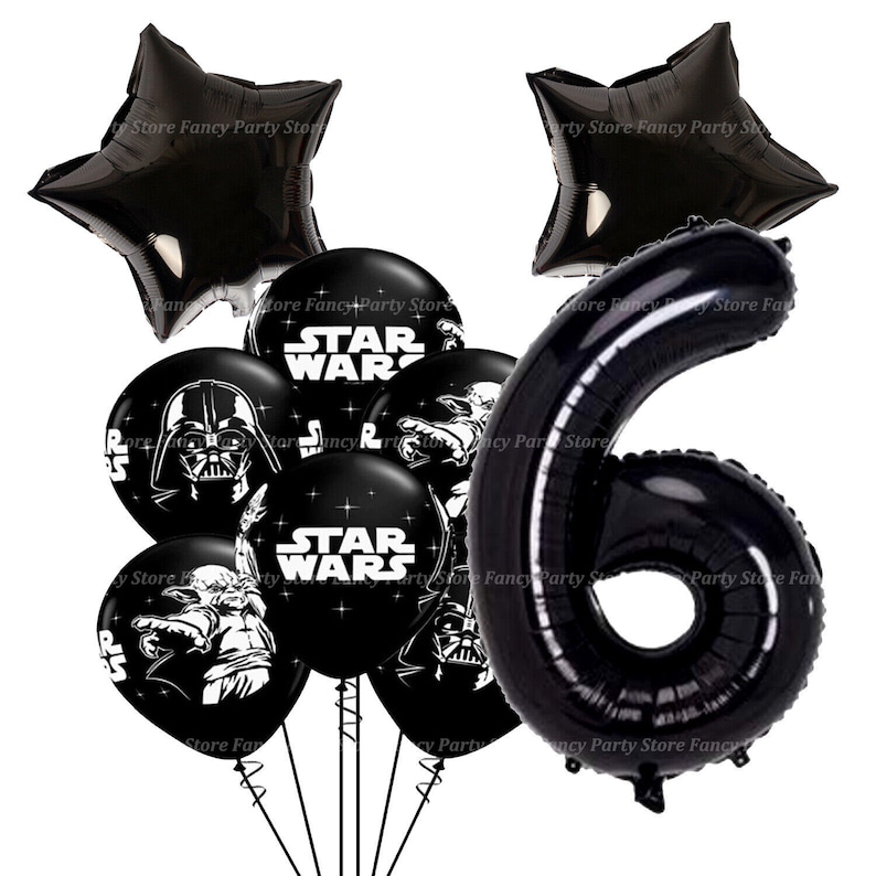 Puede incluir: Un conjunto de globos negros con tem&aacute;tica de Star Wars, que incluyen globos en forma de estrella y el n&uacute;mero 6. Los globos redondos presentan im&aacute;genes de Darth Vader y Yoda, con el logotipo de Star Wars. Ideal para una fiesta de cumplea&ntilde;os.