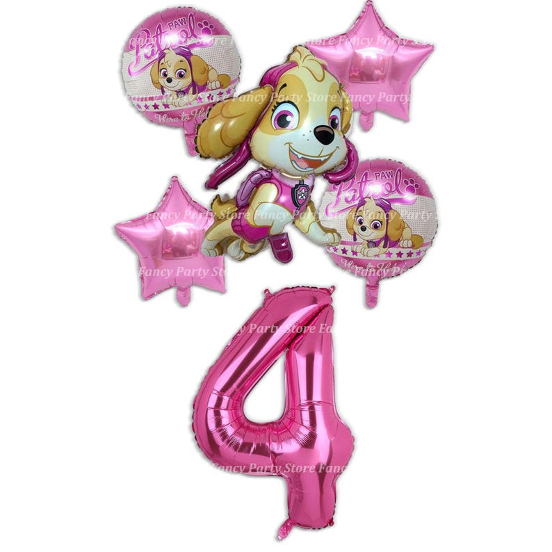K&ouml;nnte beinhalten: Rosa und wei&szlig;e Folienballons mit einer pinkfarbenen Zahl 4, zwei rosa sternf&ouml;rmigen Ballons und zwei runden Ballons mit einem Cartoon-Bild eines Hundes, der einen rosa Rucksack tr&auml;gt, und den Worten "PAW Patrol" darauf.