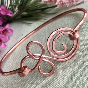 Hammered Copper Cuff Bangle. Arthritis Healing Jewellery, Metaphysical attributes, Celtic Design, Raw Copper. Unique Gift.