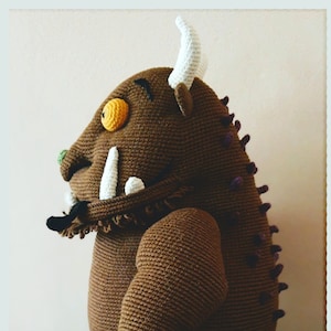 Fairy tale crochet toy, Gruffalo