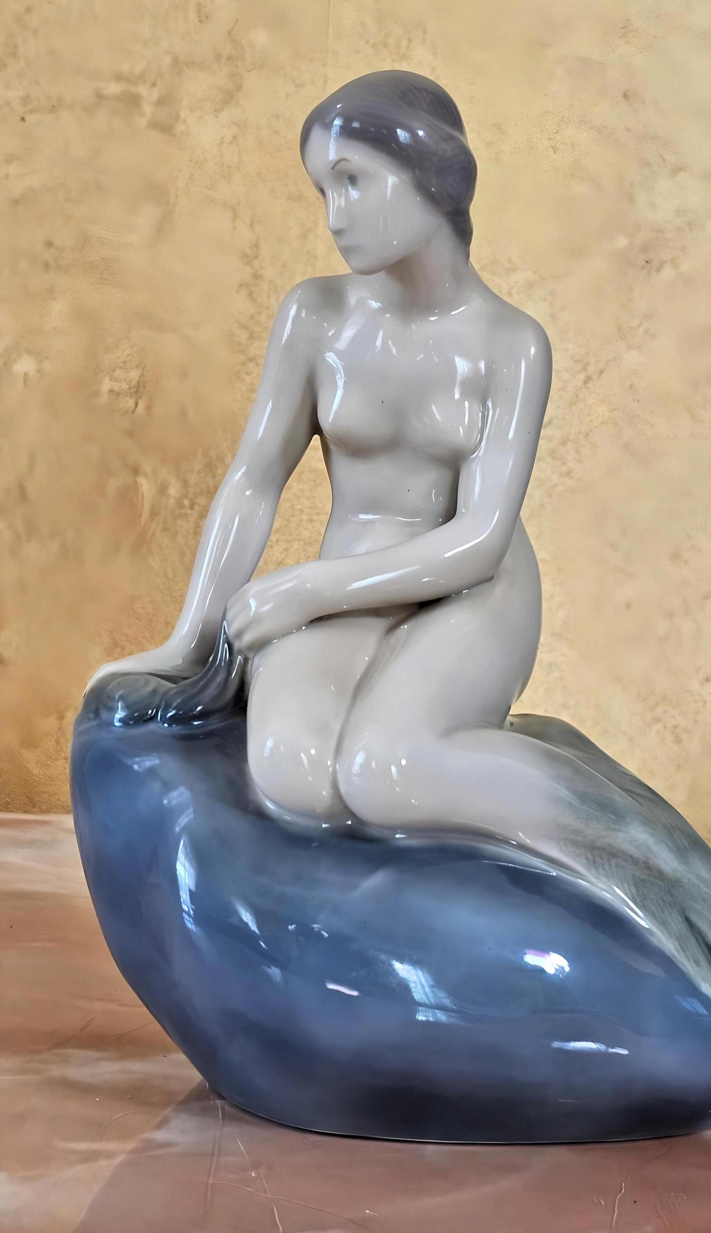 マーメイド 人魚 器 皿 フィギュリン付き デンマーク製 ロイヤルコペンハーゲン ロイヤルコペンハーゲン フィギュリン マーメイド 人魚 ミニチュア