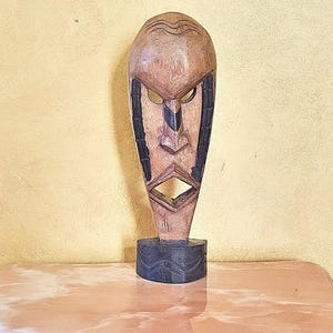 Hand-Carved African Tribal Mask – Unique Wooden Sculpture for Wall and Tabletop Display