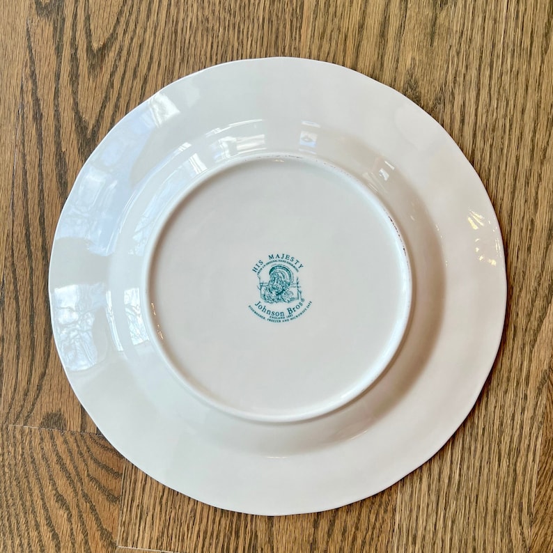 His Majesty by Johnson Brothers / Dinner Plates / Mugs / England 1883