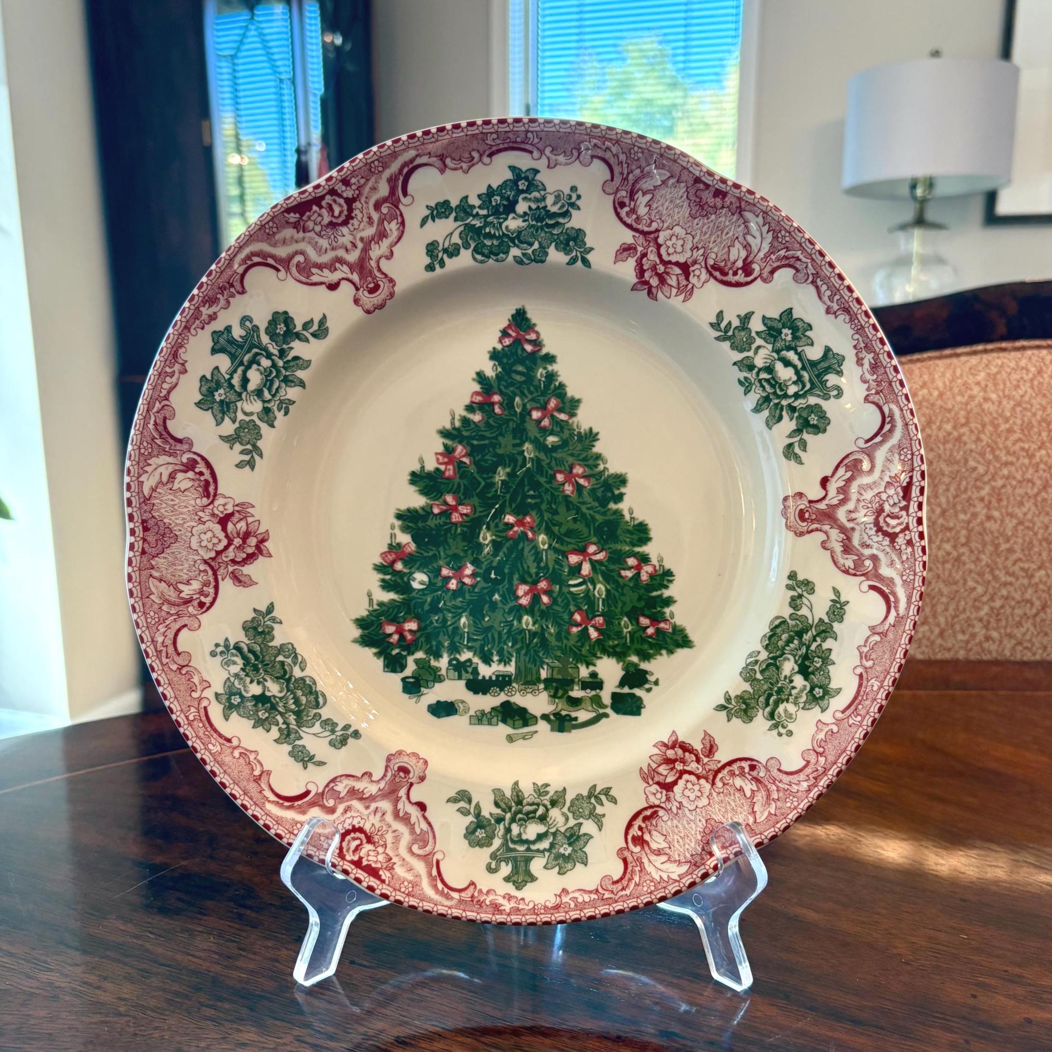 Old Britain Castles Pink Christmas by Johnson Brothers: Vintage