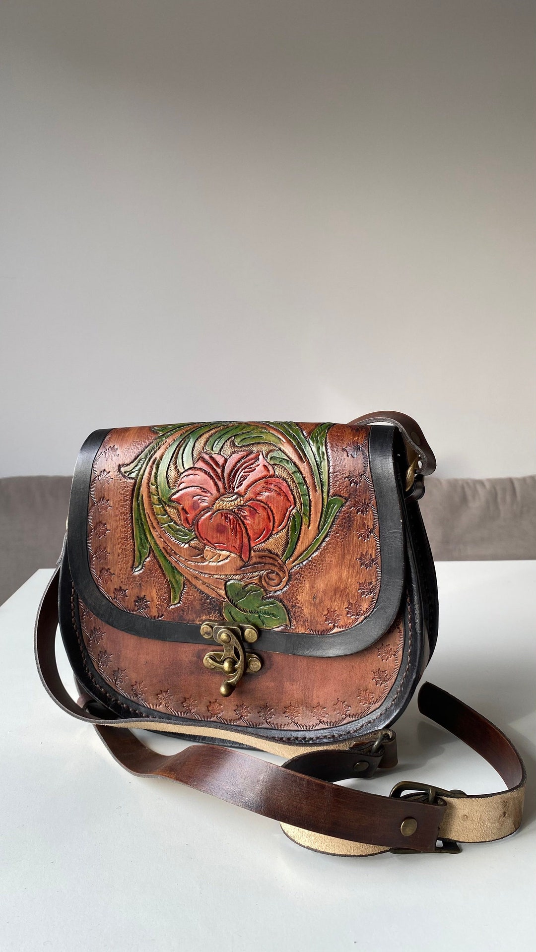 Pre-Owned - Embossed Rose Western Genuine Leather Crossbody Bag