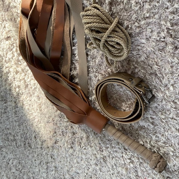 mini BDSM kit for beginners or vacation, real leather flogger and belt+ 5m paracord
