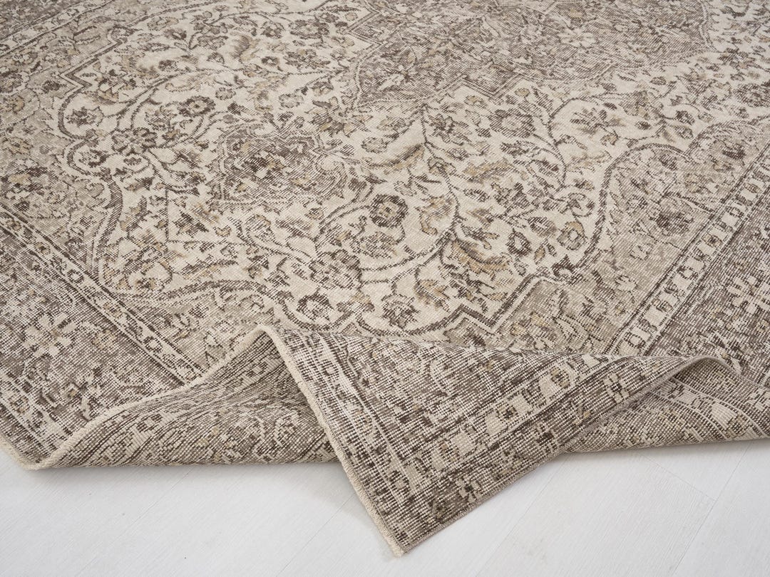 Persian Rug Mahal, Vintage Neutral Rug, 7x10 Rug, Beige Rug, Home Decor ...