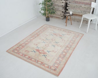 Vintage Area Rug, Neutral Oushak Rug, Curio Persian Rug, Feet Of This Rug 4.8 x 5.9 , Old Turkish Rug, Persian Carpet 5x6, Oushak Rug 5x6