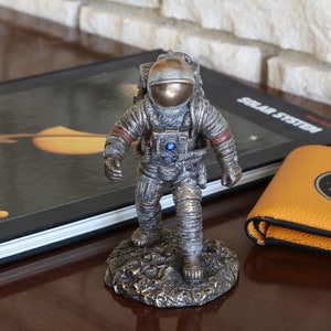 Standing Astronaut, Bronze Astronaut, Handmade Astronaut Figurine, Astronaut Home Decor, Astronaut Office Decor, Space Astronaut