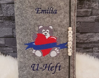 U-Heft Hülle, Bär mit Herz, Personalisiert, bestickt mit Wunschname, Filz, bestickt, Geschenk für Babys/Kinde,  Untersuchungsheft,