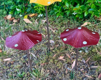Mushroom garden art stake