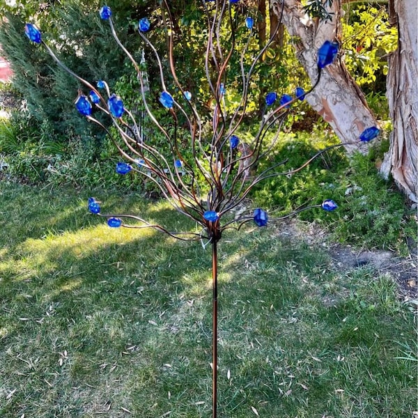 Bead tree stake garden art