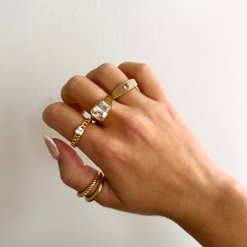 Minimalist stone ring, statement ring, chunky gold ring, gold filled statement ring for her, diamond ring, stone ring solitaire rings, bold image 6