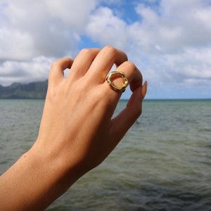 Irregular Gold Ring Open Circle Ring Gold Textured Ring Asymmetric ...
