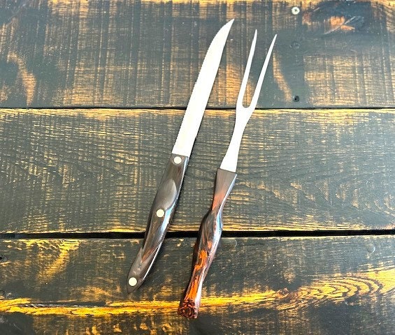 Cutco No. 47 Set of 8 Vintage Steak Table Knives Smooth Blade with Wooden  Tray