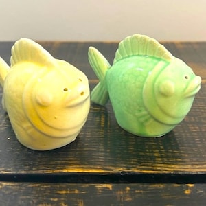 Vintage KOI Fish Ceramic Salt & Pepper Shakers, Made in Japan