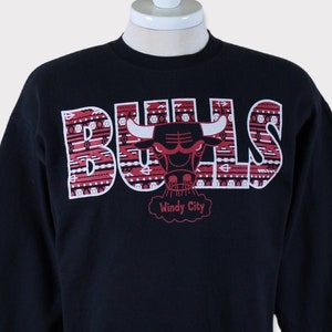 Vintage 90s Chicago Bulls Sweatshirt/Chicago Bulls Shirt/Chicago Bulls Tshirt/Chicago Bulls T shirt/Chicago Bulls Sweater/Hoodie/Crewneck