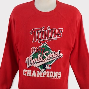 Vintage 1987 Minnesota Twins Sweatshirt Minnesota Twins T shirt Minnesota Twins Football Sweater Crewneck Hoodie Jacket Shirt Gift For Him