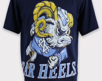 Camiseta vintage dos anos 00 North Carolina Tar Heels Moletom com capuz North Carolina University UNC Tar Heels Football Crewneck Presente