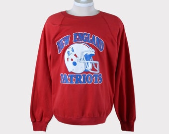 red patriots sweatshirt