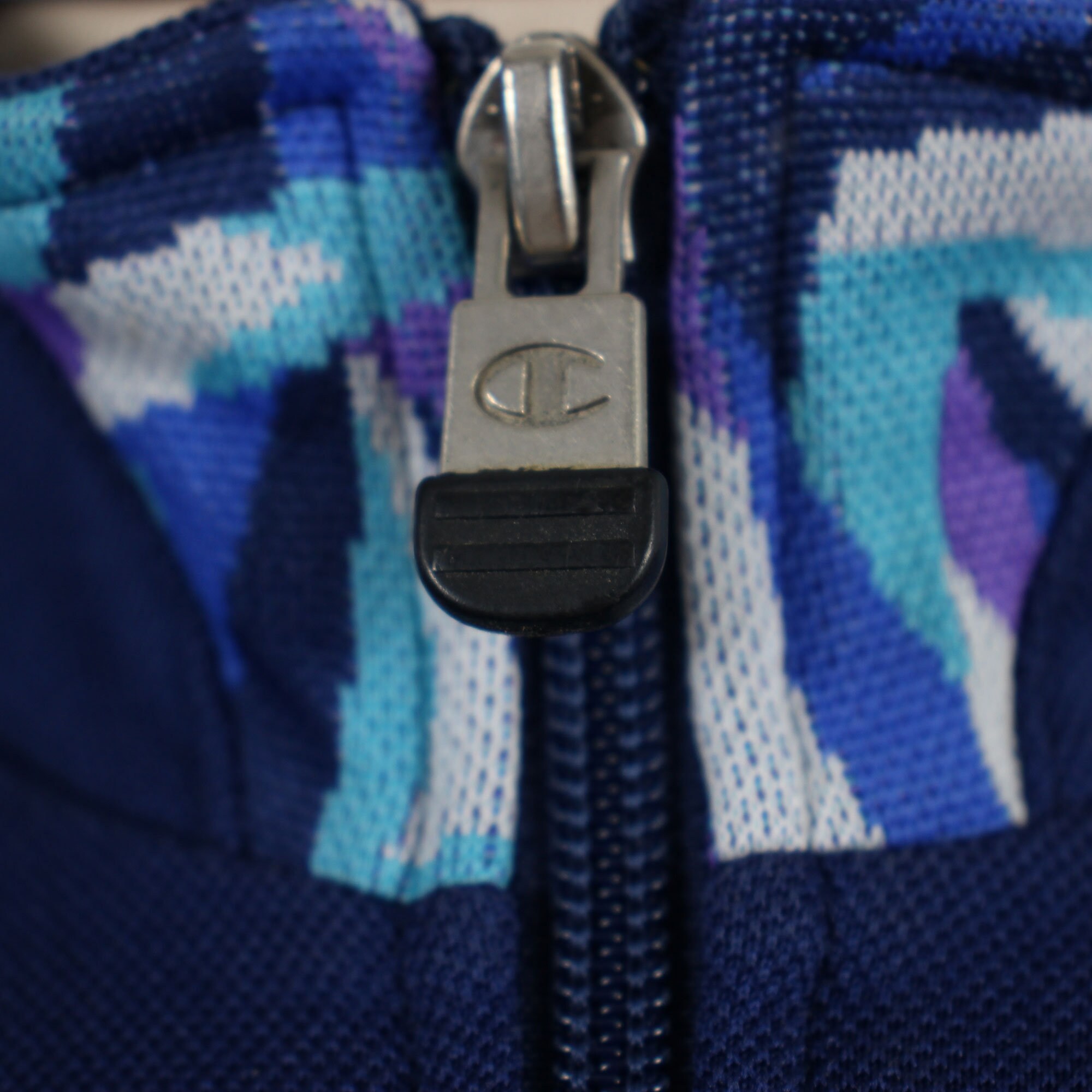 Vintage 90s Champion Jacket Champion T-shirt Hoodie Champion Vintage 90s Champion Jacket Champion T-shirt Hoodie Champion