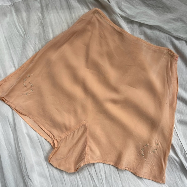 S 1930s 1940s Apricot Pink Celanese Tap Pants