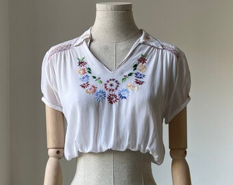 Vintage 1940's 1950's Hungarian Embroidered Cropped Floral Sheer Cotton Gauze Blouse Folk Style