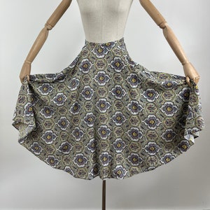 Vintage 1950s Cotton Paisley Print &#39;St Michael&#39; Circle Skirt