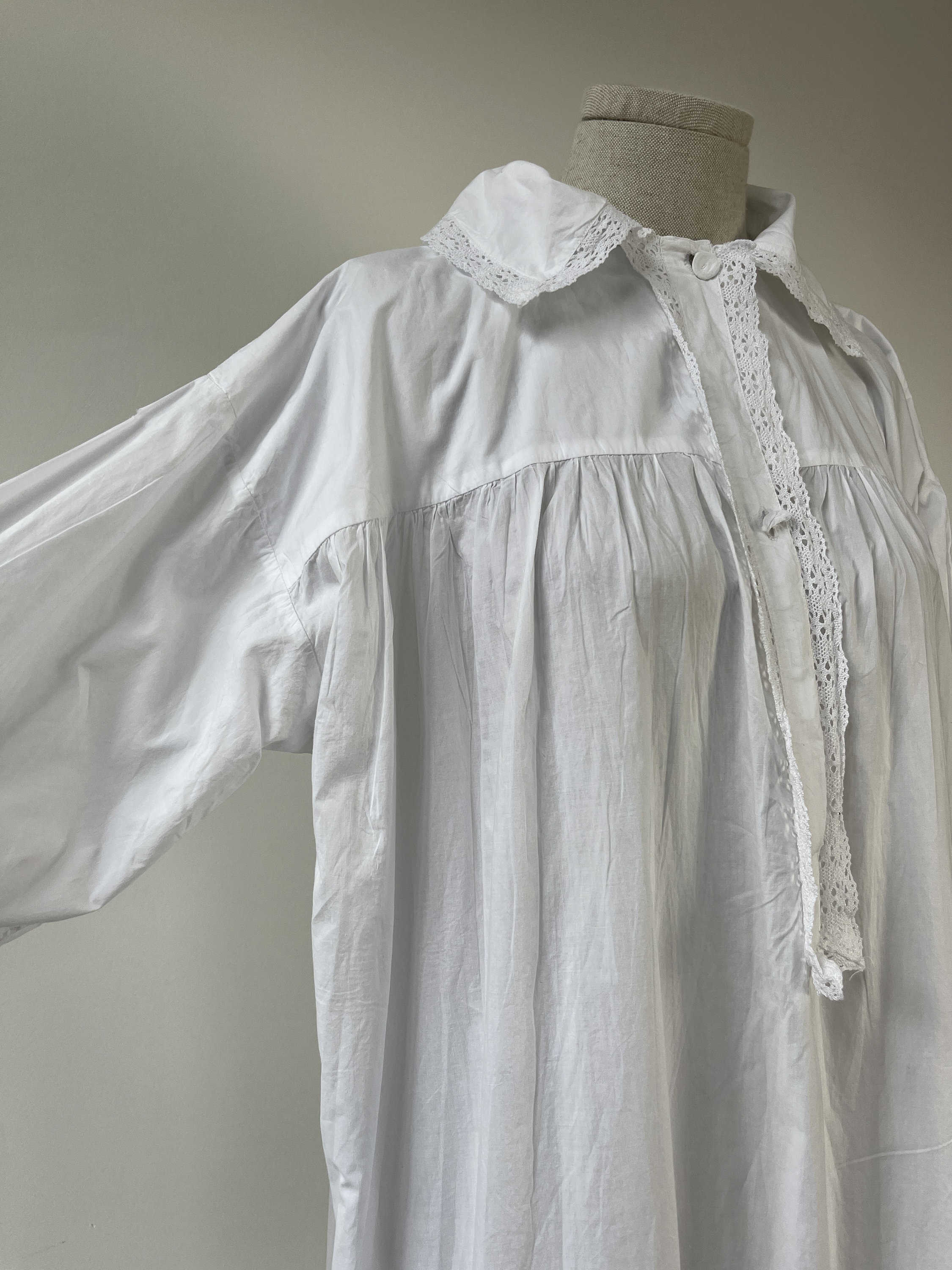 Vintage 1900s 1910s Edwardian White Collared Cotton Smock 
