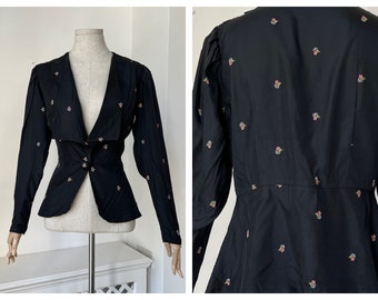 L 1930's Art Deco Black Taffeta Bolero Jacket With Embroidered Ditsy Flowers and Button Front