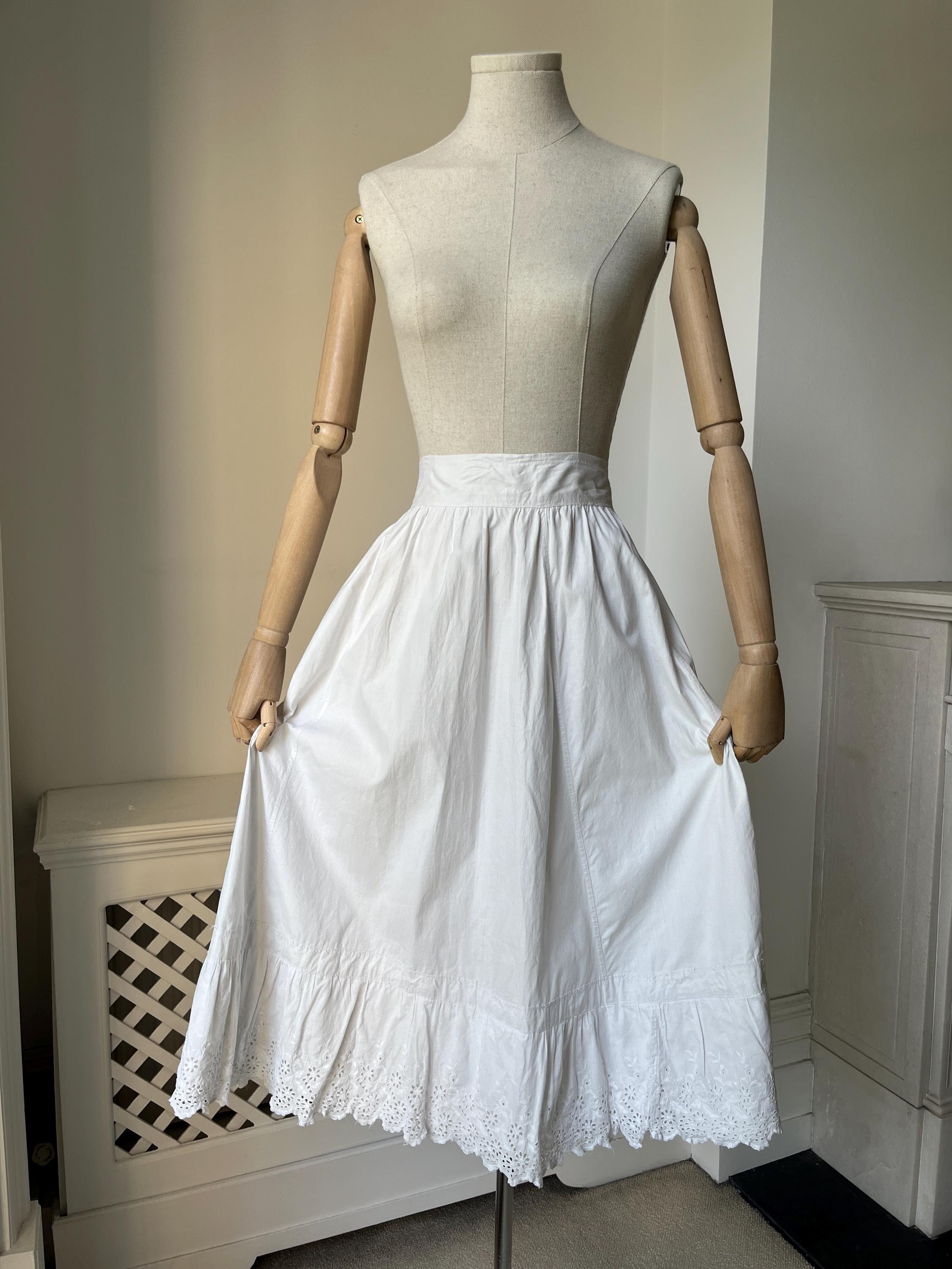 S 1910s Cotton Petticoat Underskirt with Scallop Hem - Etsy 日本