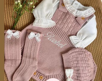 Custom Newborn Coming Home Outfit – 4-Piece Personalized Baby Set with Hat, Onesie, Romper & Socks, Baby Shower Gift for Boys  and Girls