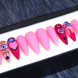 Heart-breaker Pop Art Fake Nails Glossy Pastel Pink Press on Nails ...