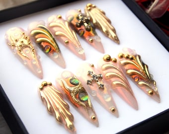 Royal Xmas Press On Nails - 3D Golden Festive Christmas Fake Nails K538