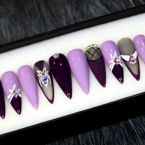 Pastel Purple Press On Nails: Long Stiletto Acrylics