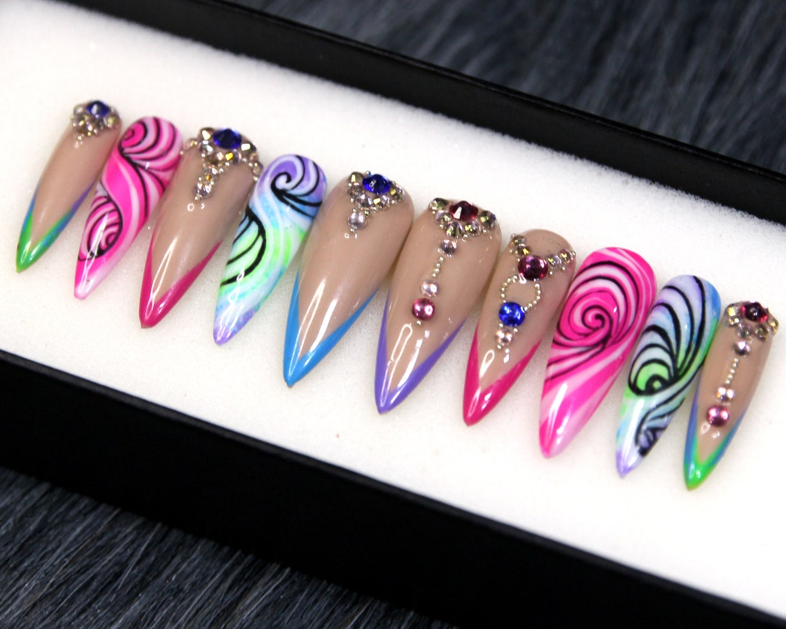 Tripping Illusion Glue on Nails Mint Pink Purple Press on - Etsy