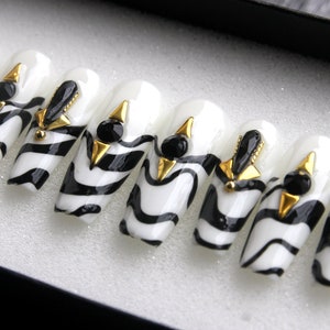 Black or White Press On Nails | Salon Quality Fake Nails| Gel X False Nails | Coffin Nails Luxury | Luxury Glue On Nails  |  Nails K154