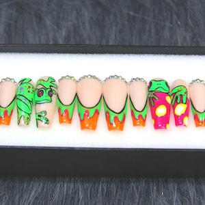 Cartoon Frog Press On Nails | Fun Fake Nails | Special Gift False Nails | Pop Art Luxury Nail K117