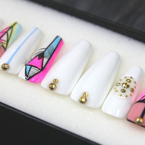 Abstract Artistic Press On Nails Coffin Luxury - White Gel X False Nails - Glue On Fake Nails Luxury Handmade Nail Tips A122