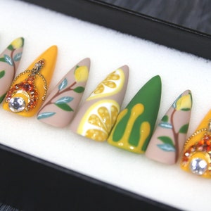 Lemon Tree Glue On Nails | Boutique Vintage False Nails Coffin | Minimal Military Green Yellow On Nails | Fake Nails N412