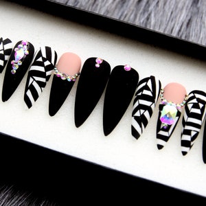 Hyperspace Stiletto Press On Nails: Black & White Cosmic Fake Nails K277